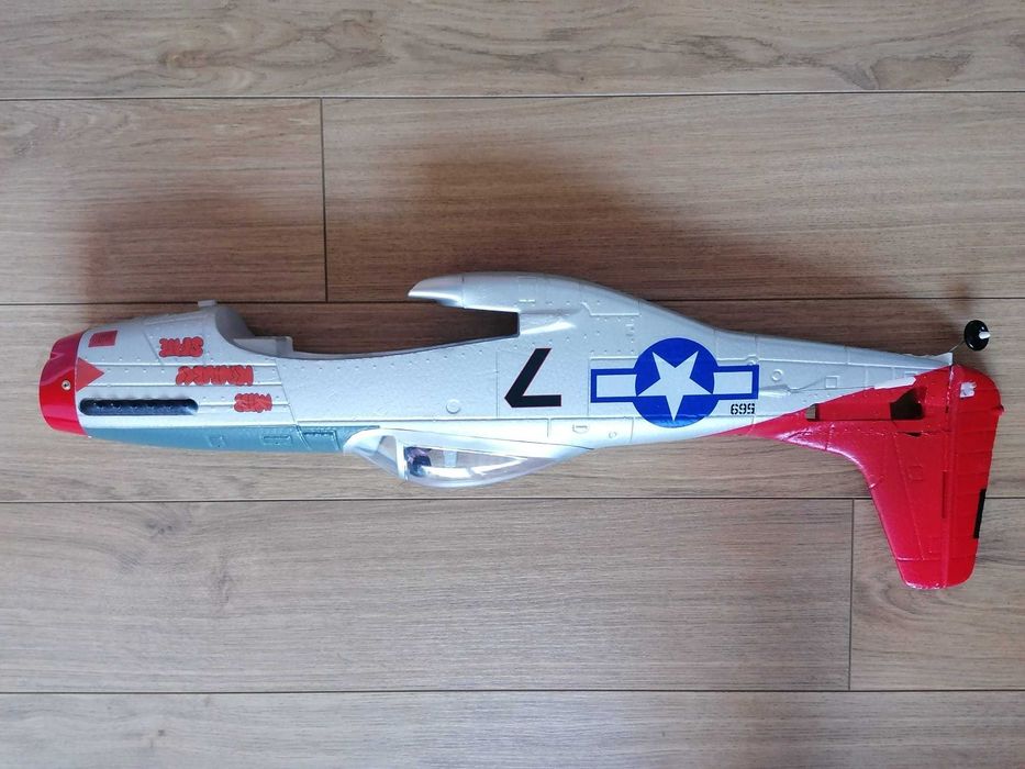 rc 2 aviões por o preço de um volantex P-51 Mustang com fuselagem e asa suplente+ avião oferta