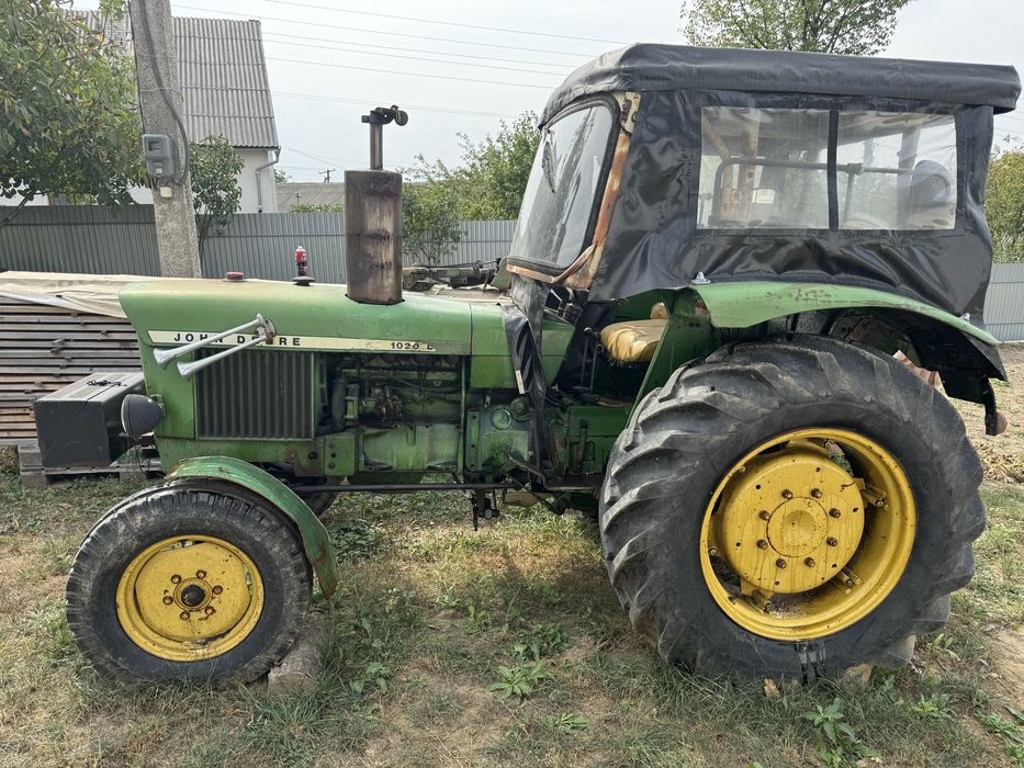 Трактор John Deere 1020 32кw