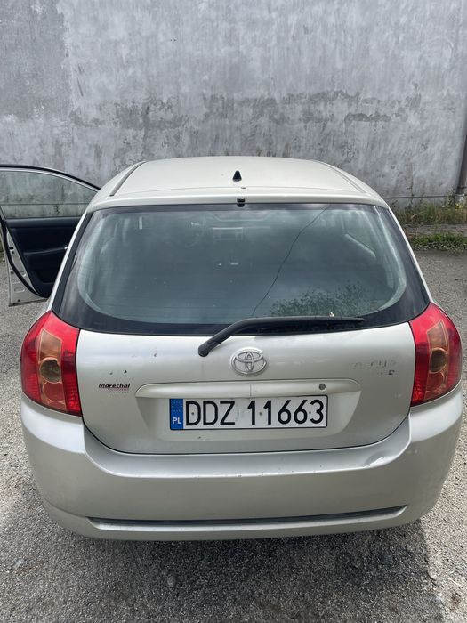 Toyota corolla 2005r