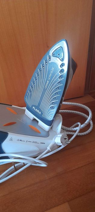 Ferro de Engomar FLAMA