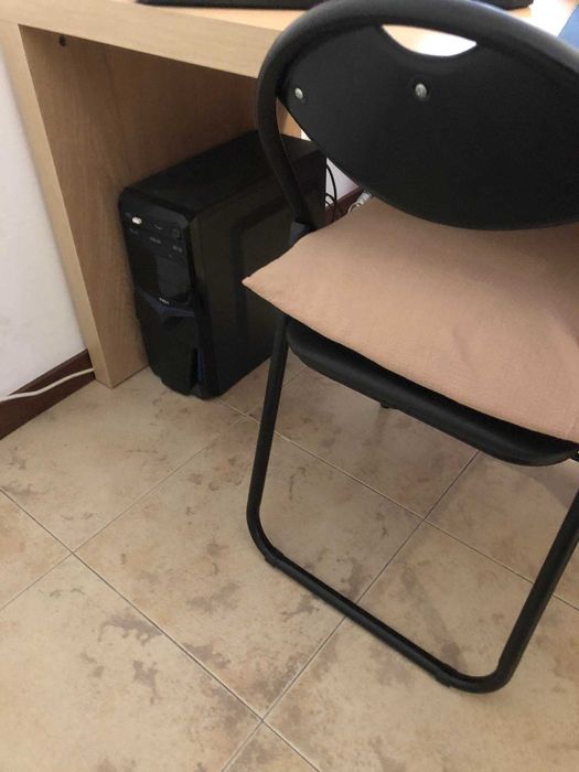 Conjunto Completo: Computador Fixo , portátil e Secretária