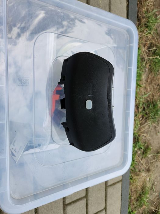 Głowica ładowarka Robot Koszący Cub Cadett Robomower TBS01