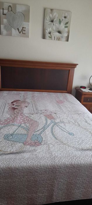 Colcha Infantil em tons rosa para menina