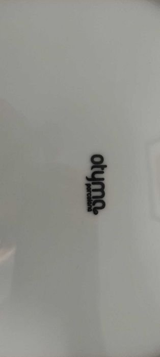 Serviço em Porcelana Branca Fina - 19 pçs *NOVO*
