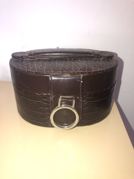 Kosmetyczka z lusterkiem