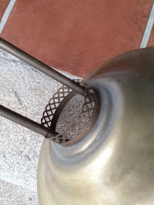 Candeeiro antigo em latão
