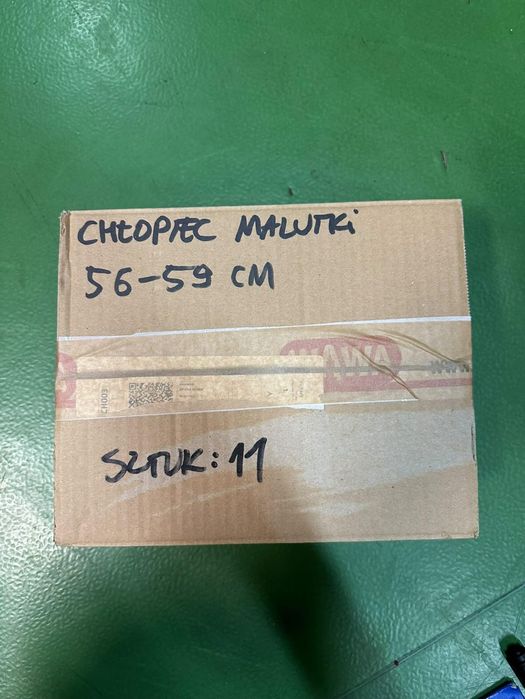 Zestaw ubranek dla chłopca w rozmiarze 56-59 cm