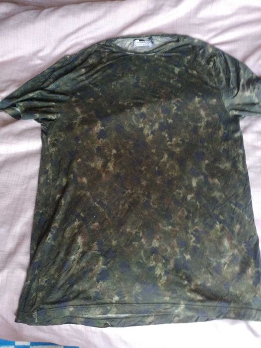 Футболка під камуфляж