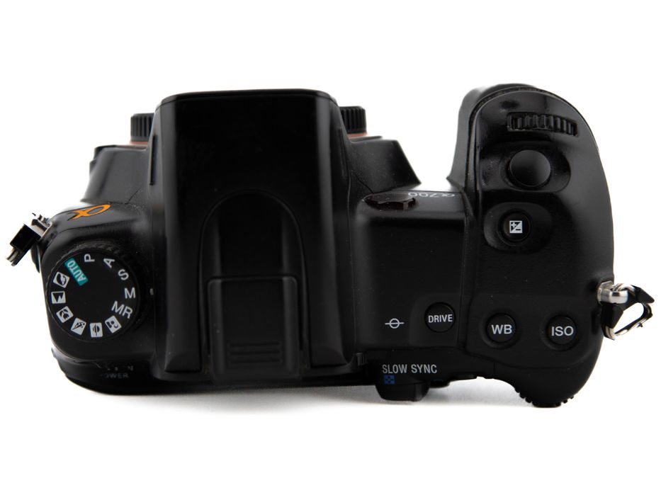 Lustrzanka Sony A700 z ładowarką BC-VM10
