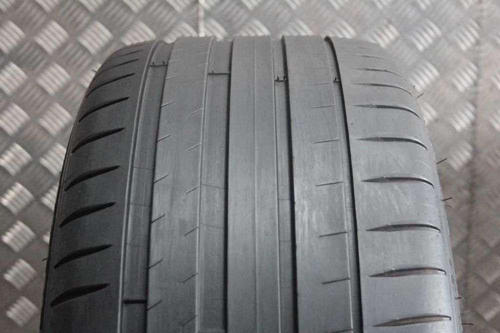 255/40/20 Miuchelin Pilot Sport 4 255/40 R20 101Y XL AO