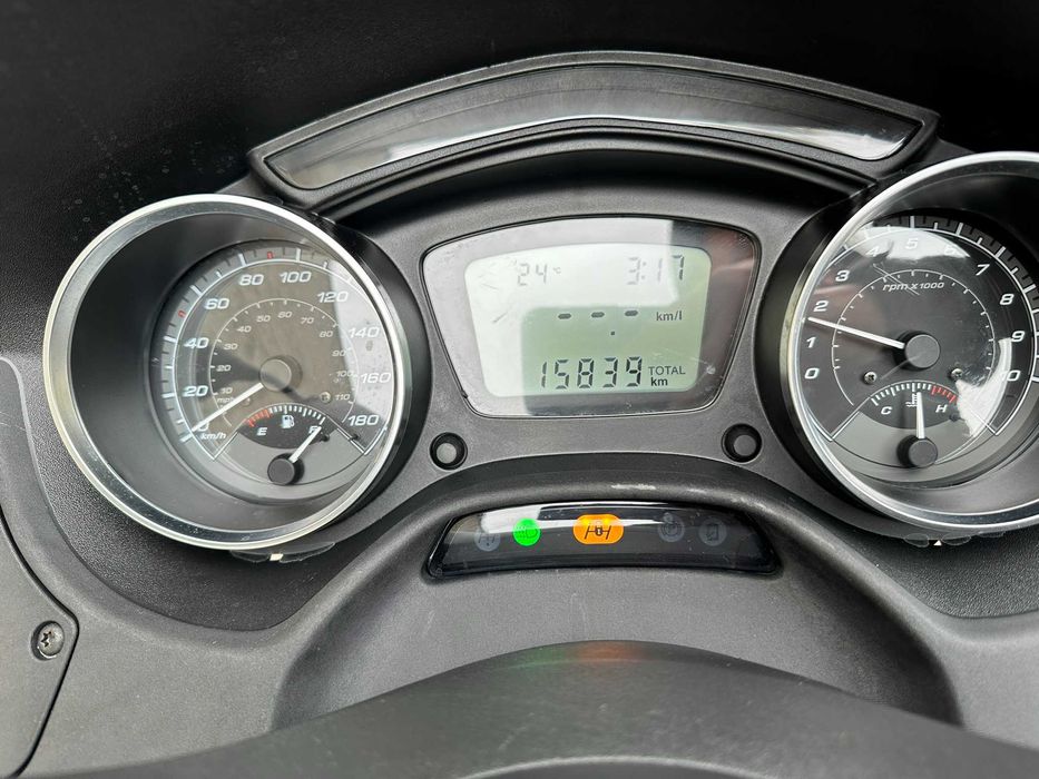 Piaggio MP3 500 HPE Advanced Akrapovic bieg wsteczny LT L5E