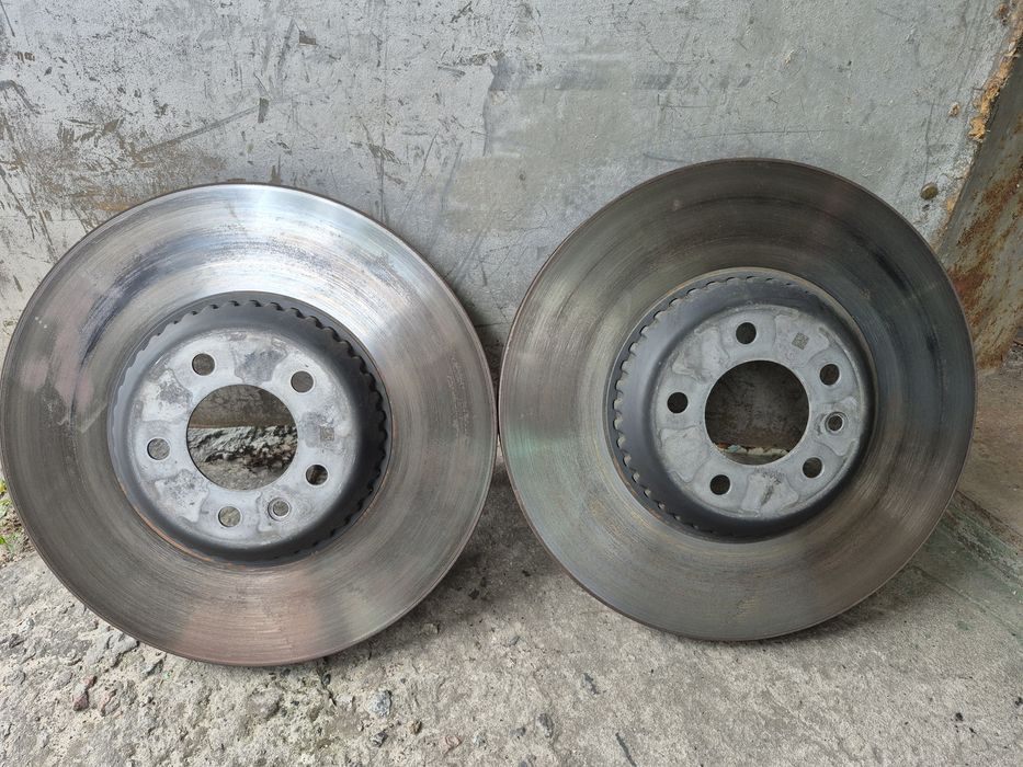 Продам гальмівні  диски LAND ROVER