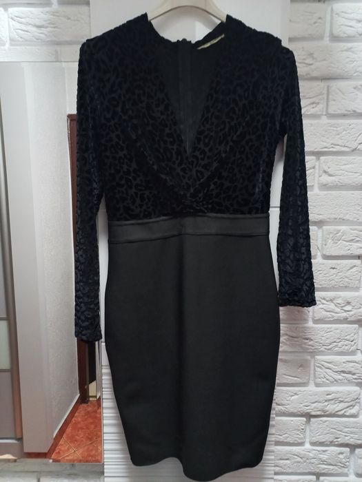 Super sukienka bandażowa