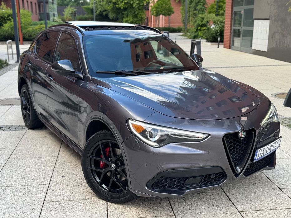 Alfa Romeo Stelvio Mały przebieg, bogate wyposażenie!