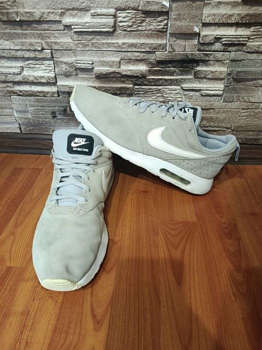 Кросівки Nike air max tavas