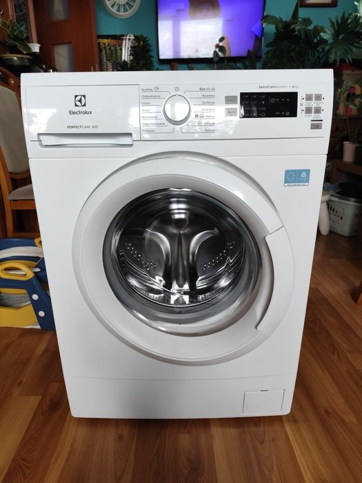 Pralka Electrolux EW6SN500WP slim sensi care 6kg wsadu