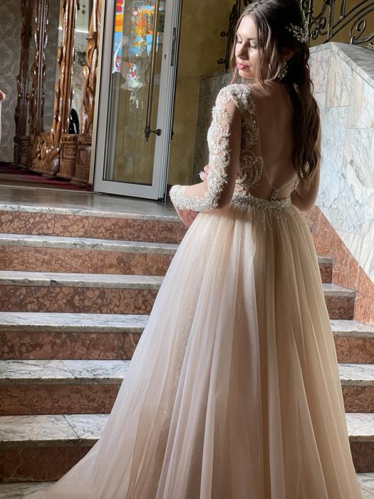 Плаття вечірнє весільне на випускний