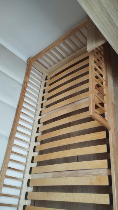 ŁÓŻKO dziecięce 90x200 + materac 80x190jak nowe