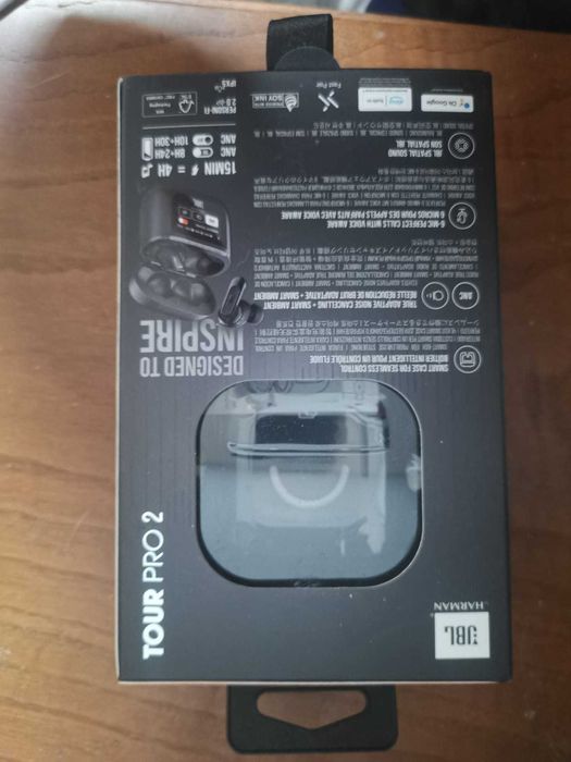 Earbuds JBL Tour Pro 2