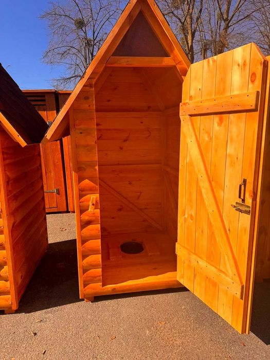 Вуличні туалети.