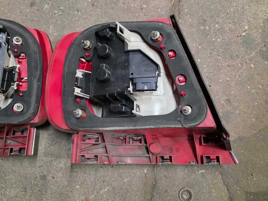 lampy audi a4 b5 lift tył