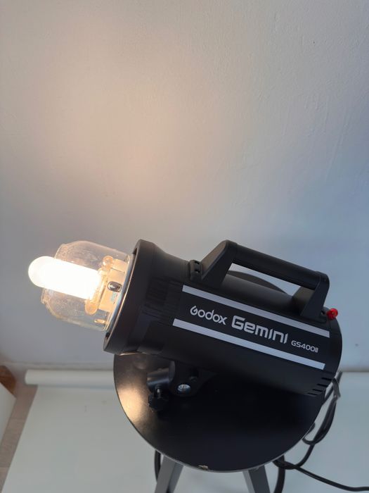 Lampa studyjna Godox Gemini GS400II mocowanie Bowens