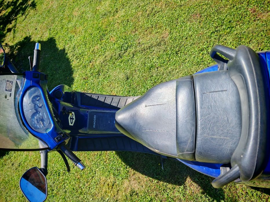 Skuter Piaggio hexagon 125 2t