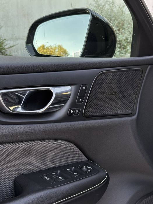 Volvo V60 D4 R-Design Auto 190cv | Nacional | Histórico de manutenção | Full Extras