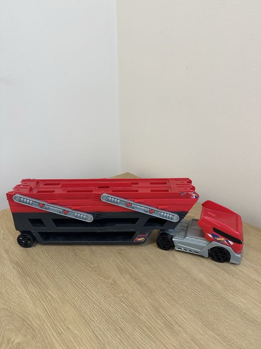 Вантажівка автовоз Hot Wheels