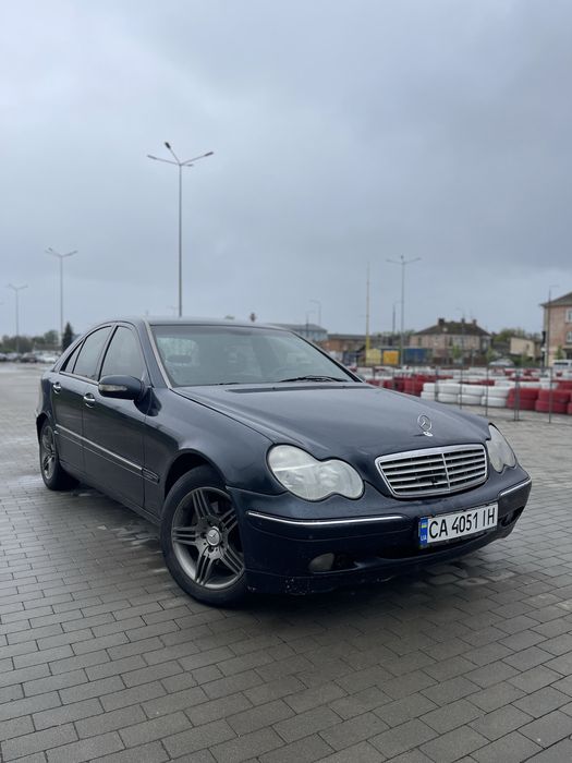 Mercedes Benz 2.7 CDI НЕ на ходу ( під розборку цілим ) 2.7 TDI