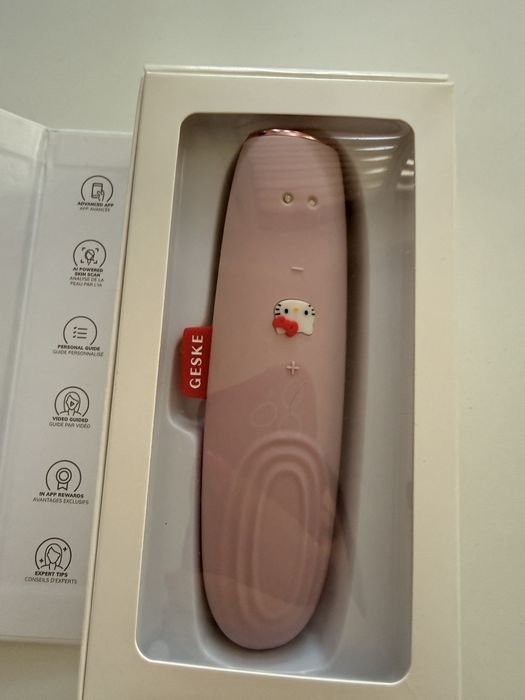 Masażer do oczu Geske Hello Kitty warm &coolniska i wysoka temperatura