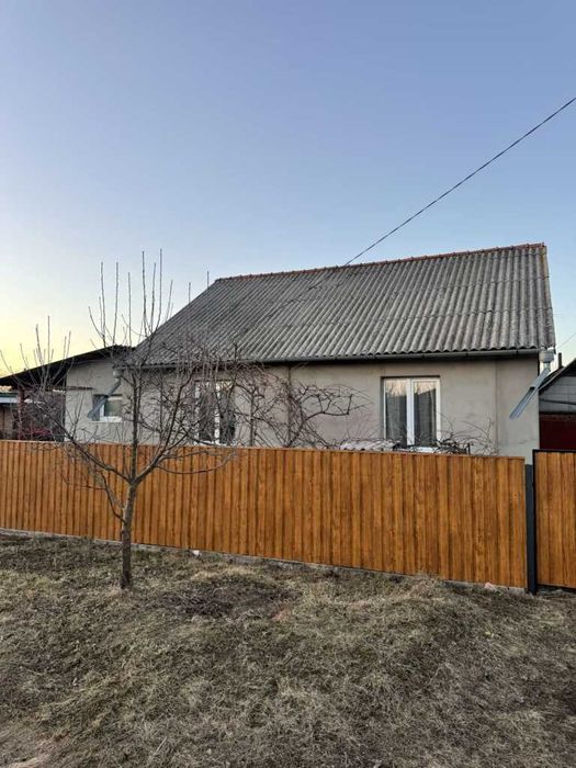 Окремий будинок 68 м² Інститут зв’язку, 7 соток, газ, гараж