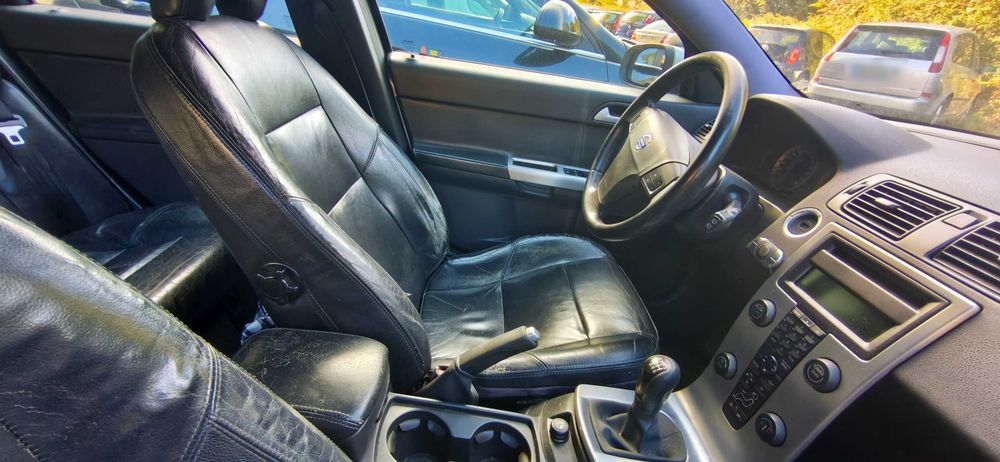 Volvo V50 2.0D (2007) - Salvado