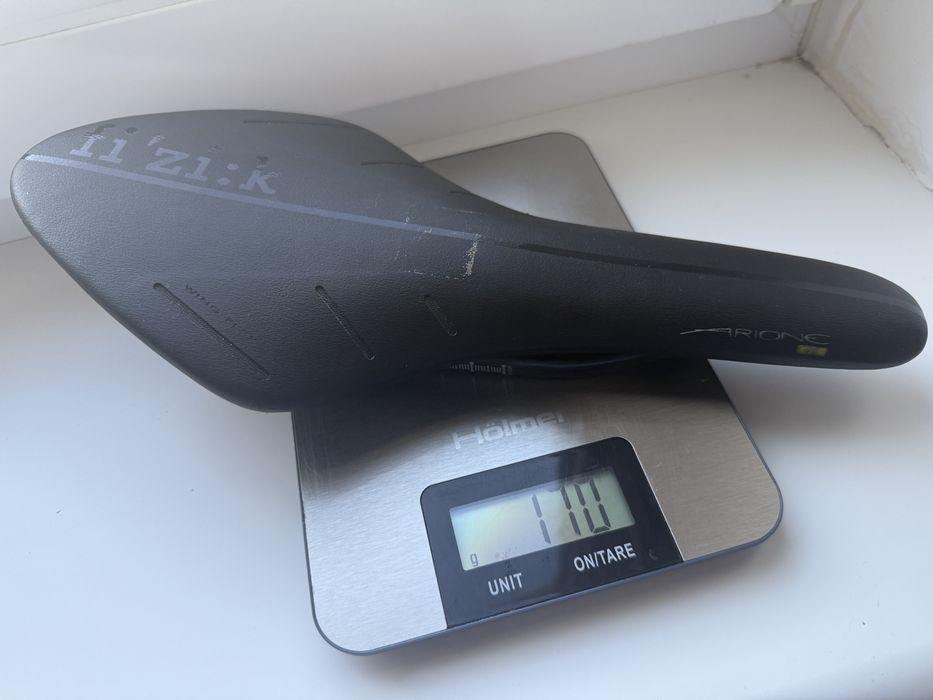 Седла Карбновые легкие оригинал Италия