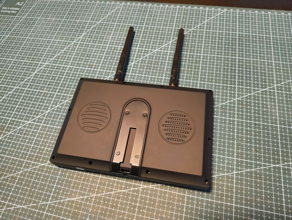 Monitor FPV 7 cali 5.8ghz diversity, wbudowany DVR