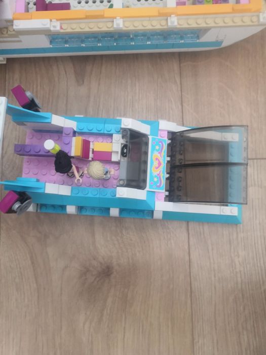 Zestaw Lego friends statek 41015