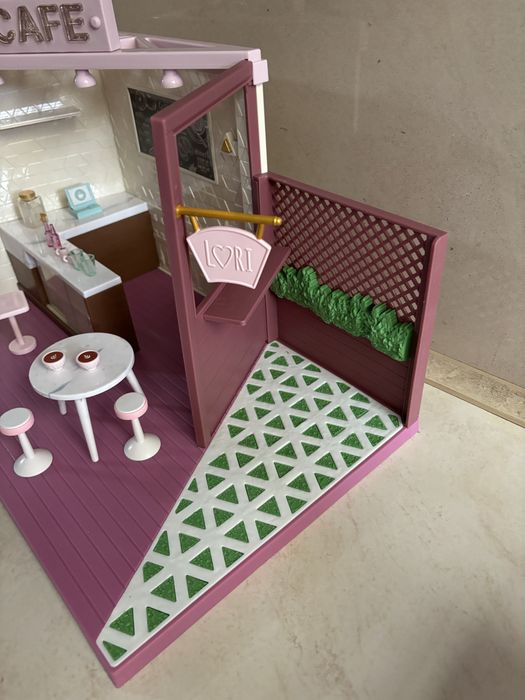 Kawiarnia Lori z tarasem