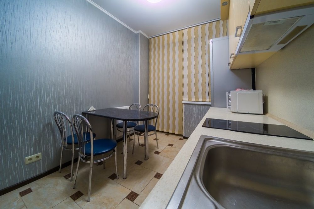 ПОСУТОЧНО-ПОЧАСОВО 1-к.кв Богатырская 6а,новый дом СКИДКИ В ОПИСАНИИ!!