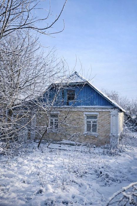 12 сотин з житловим будинком