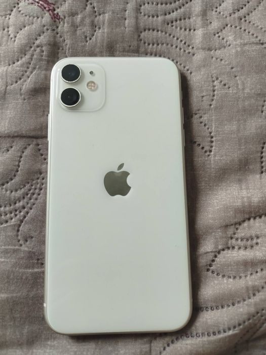 Продам iphone 11 64 gb