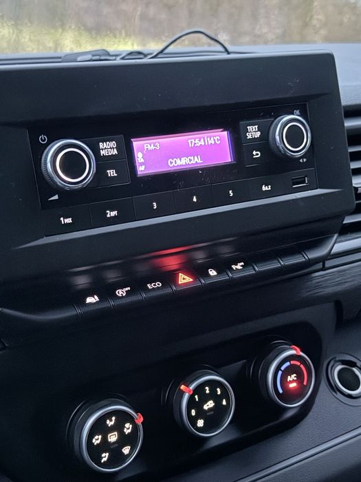 Renault trafic 2.0  L1