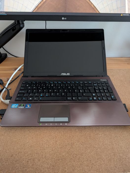 Portatil Asus  K53sj