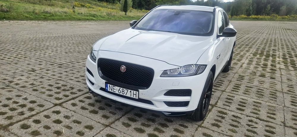 Jaguar F-Pace