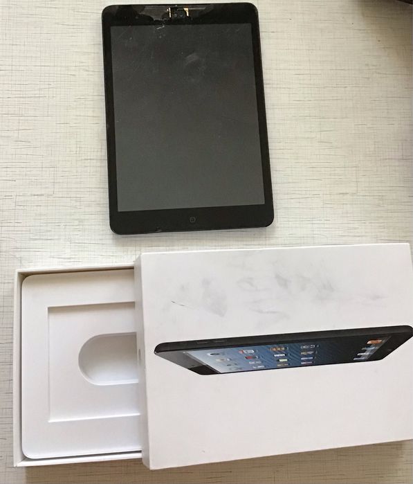 Планшет на запчастини