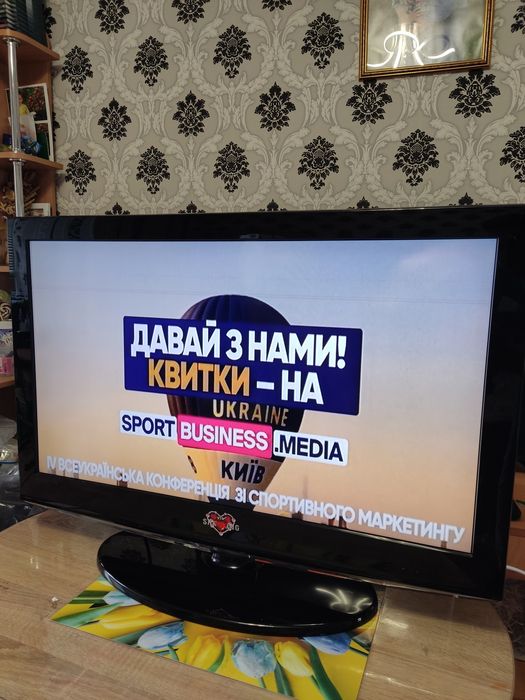 Продам ЖК телевізор 32 діагональ