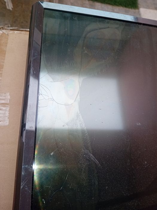 Televisao lg ecrã partido