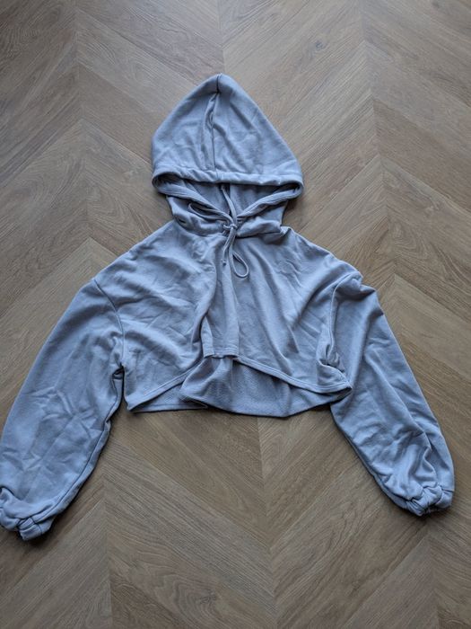 Szara krótka bluza z kapturem oversize - I saw it first