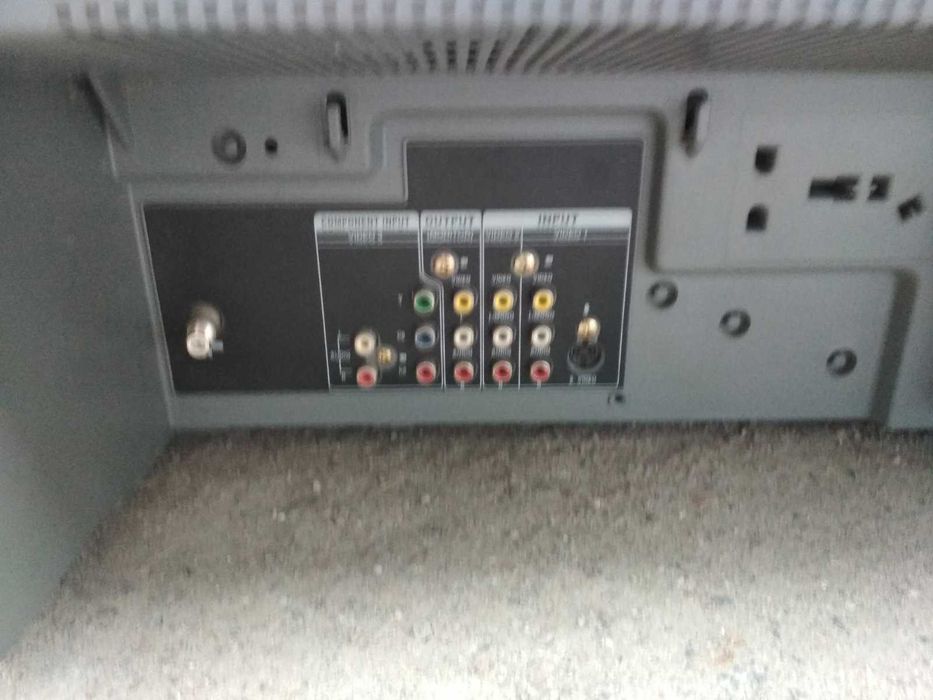 Телевизор Hitachi C29-TF750S кинескопный