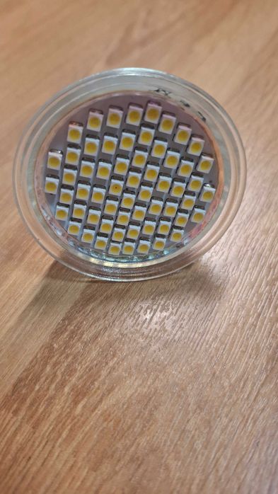 Żarówki led Gu10-8 szt.