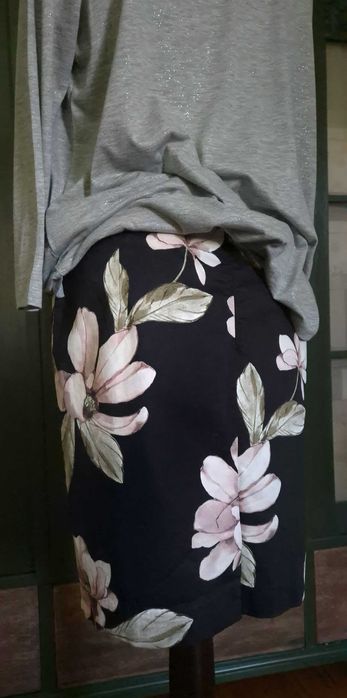 Jackpot spódnica ołówkowa w kwiaty S-M